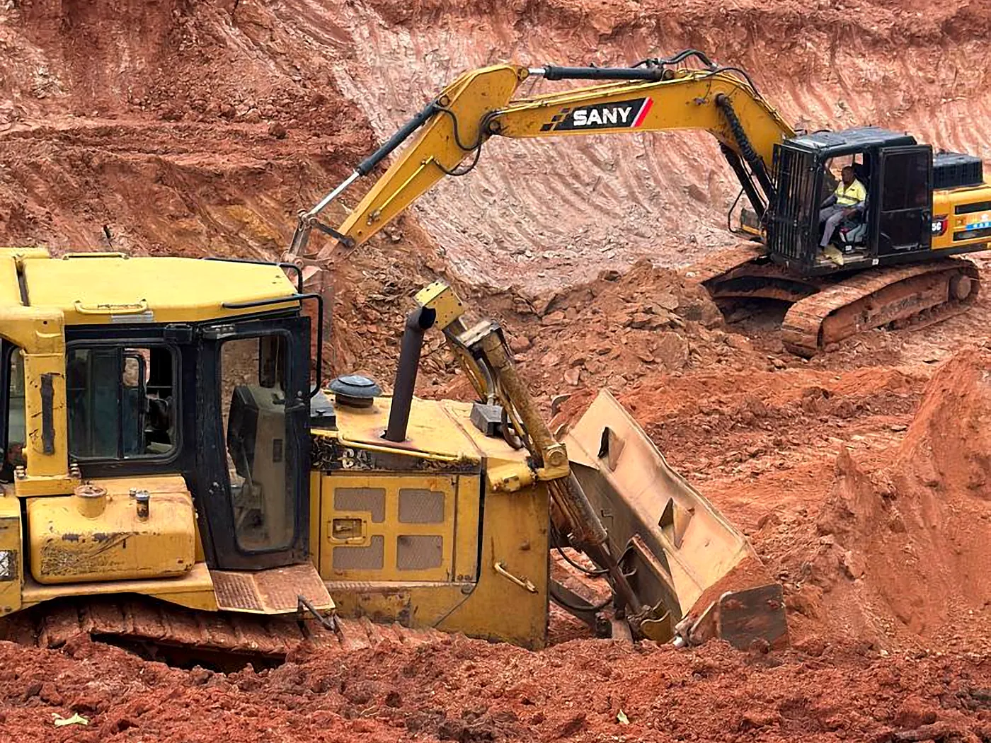 Mining photo 4